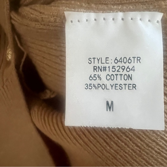 New In Ribbed Knit Stretch Top - Picture 6 of 6